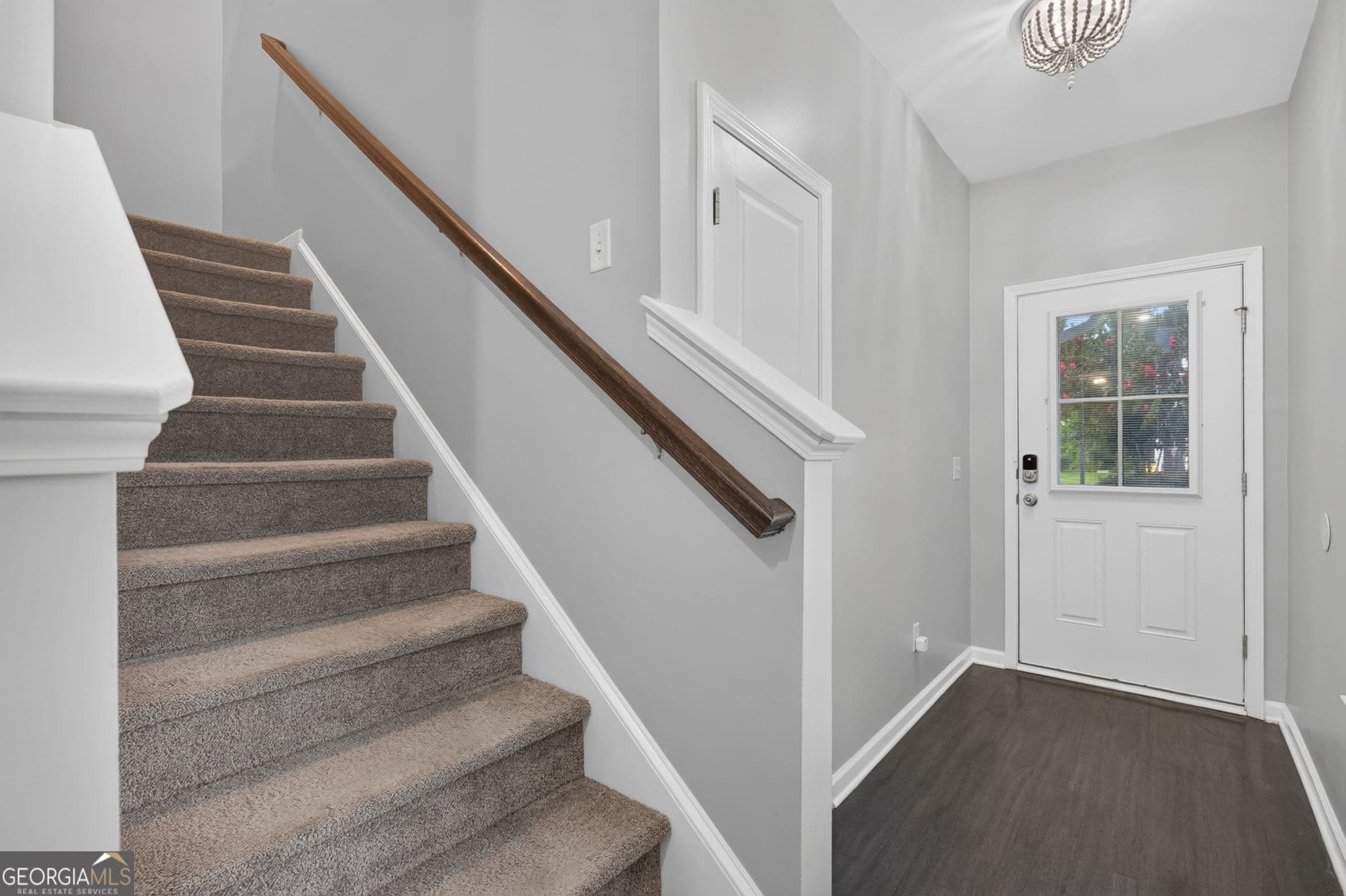 3 bedroom, 2.5 bathroom, 2,025 sq ft townhouse for sale at 108 Bellasera Way, Richmond Hill, GA 31324 — photo 7