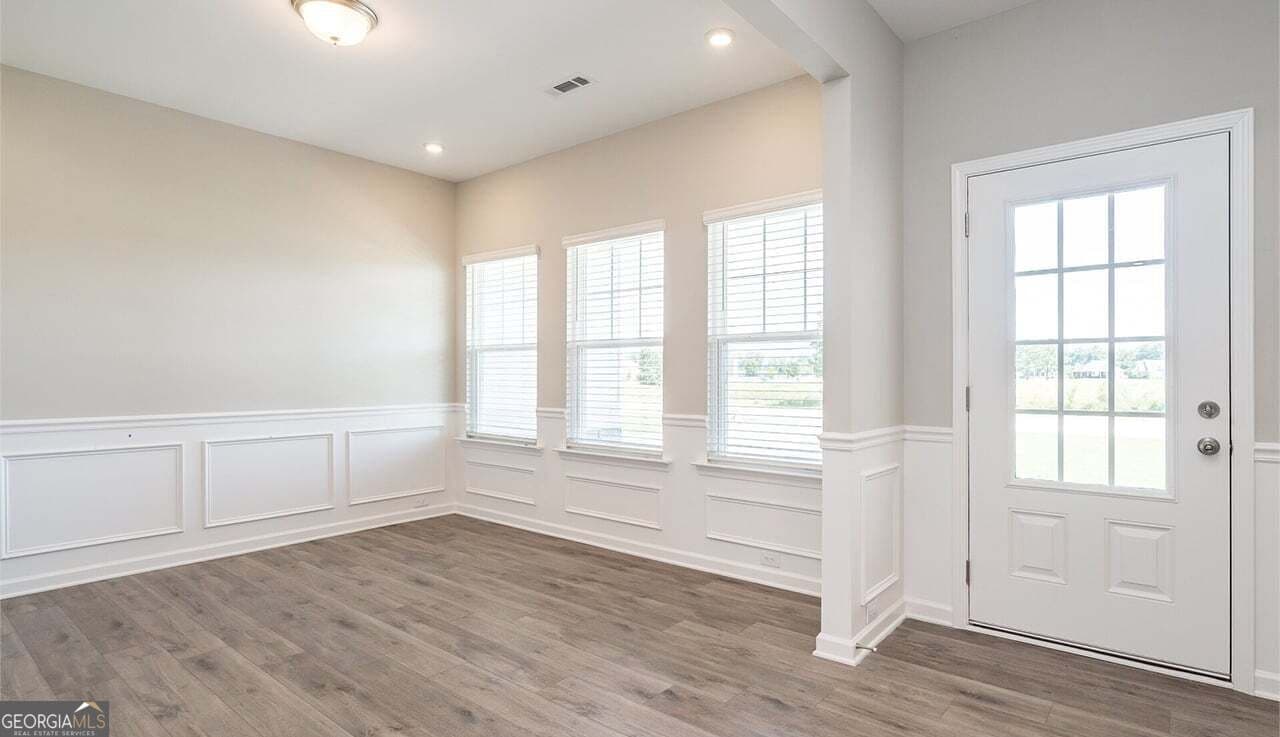 4 bedroom, 2.5 bathroom, 3,072 sq ft single family residence for sale at 5020 Cecelia Drive, Powder Springs, GA 30127 — photo 2