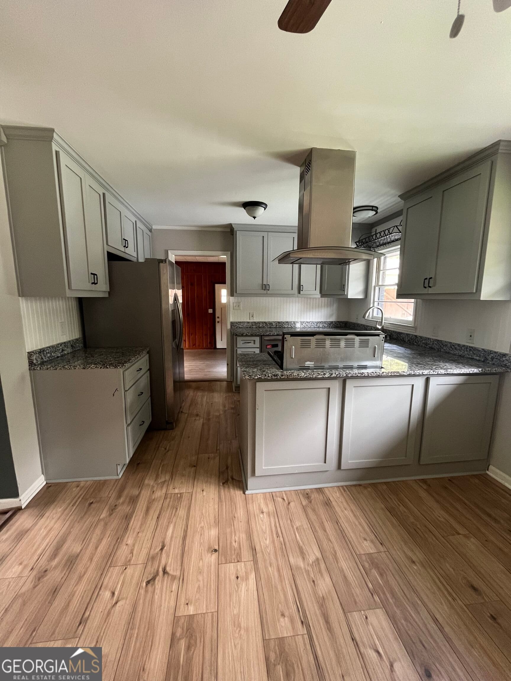 3 bedroom, 2 bathroom, 1,544 sq ft single family residence for sale at 204 Diane Drive, Thomaston, GA 30286 — photo 5