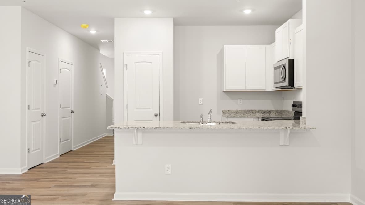 3 bedroom, 2.5 bathroom, 1,508 sq ft townhouse for sale at 2004 Roseleigh Drive, Douglasville, GA 30134 — photo 7