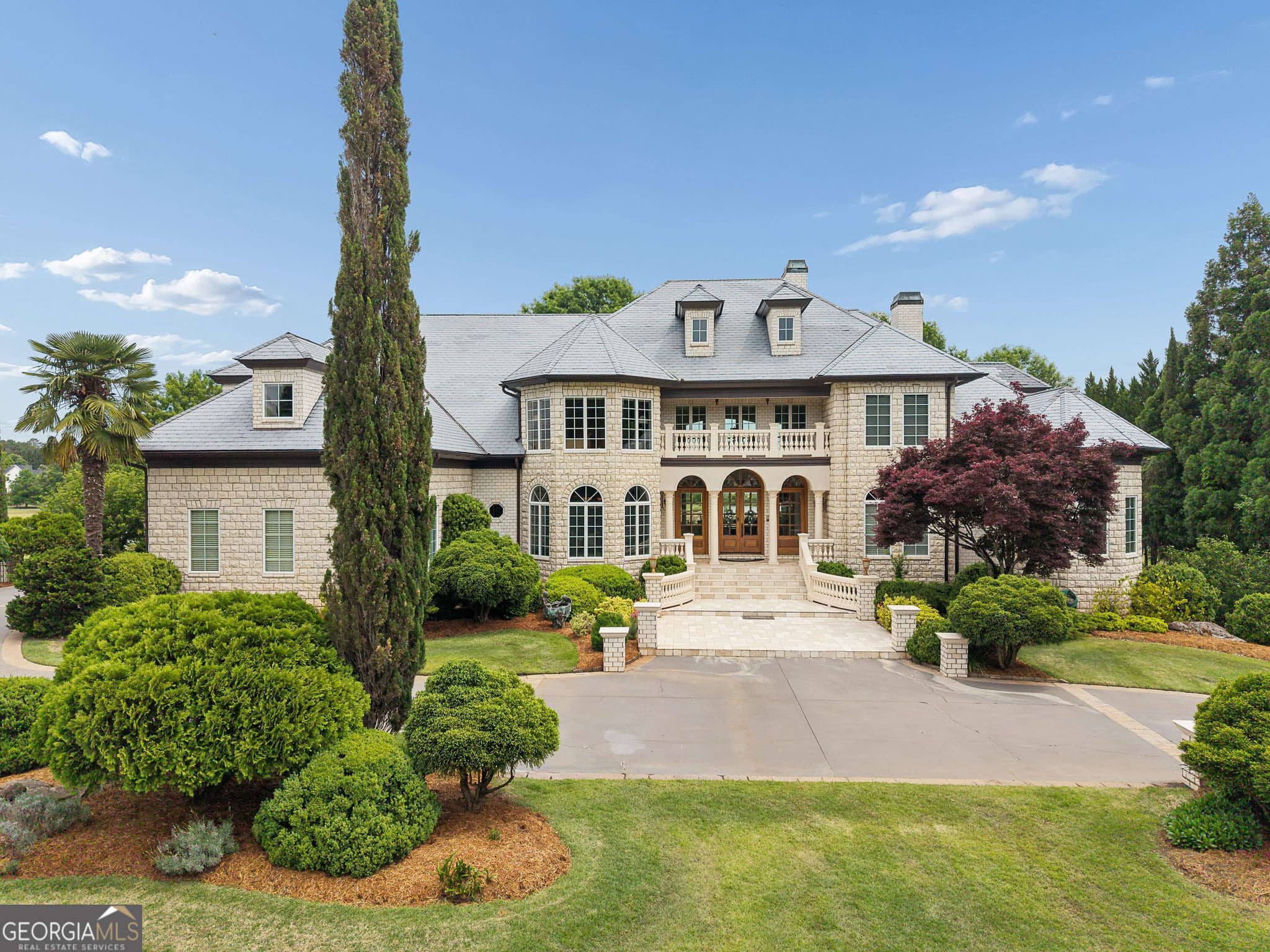 6 bedroom, 7 bathroom, 9,122 sq ft single family residence for sale at 140 Carnoustie Way, Fayetteville, GA 30215 — photo 8
