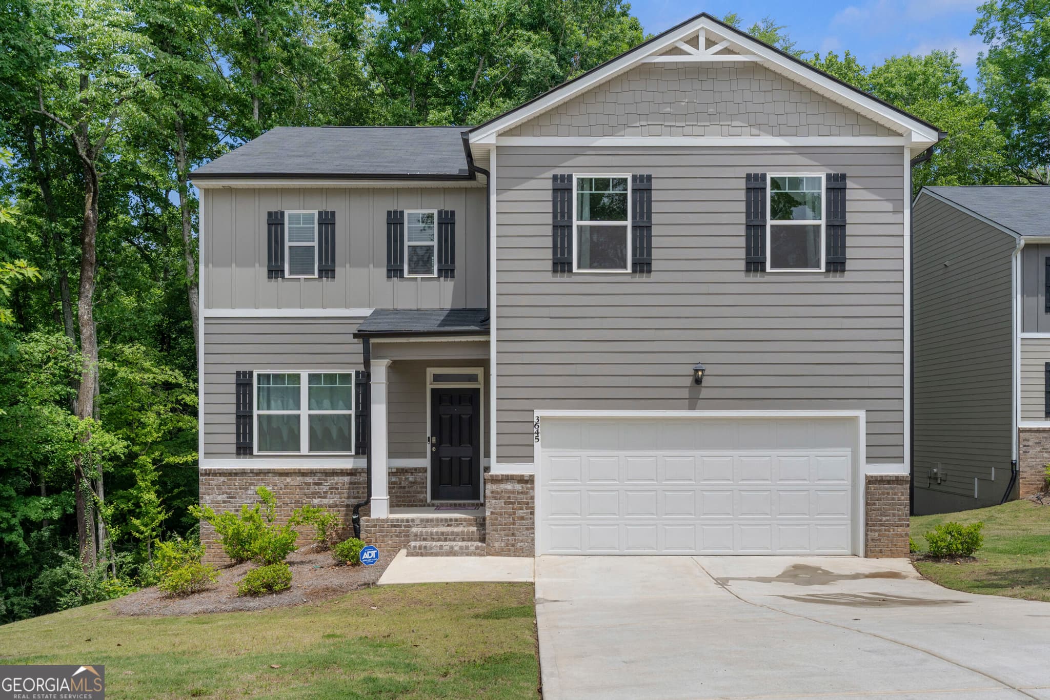 4 bedroom, 2.5 bathroom, 2,396 sq ft single family residence for rent at 3645 Beaconfield Court, Atlanta, GA 30354 for $2,950 a month — photo 2