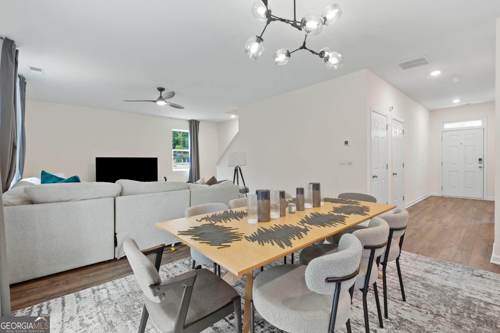 4 bedroom, 2.5 bathroom, 2,396 sq ft single family residence for rent at 3645 Beaconfield Court, Atlanta, GA 30354 for $2,950 a month — photo 7