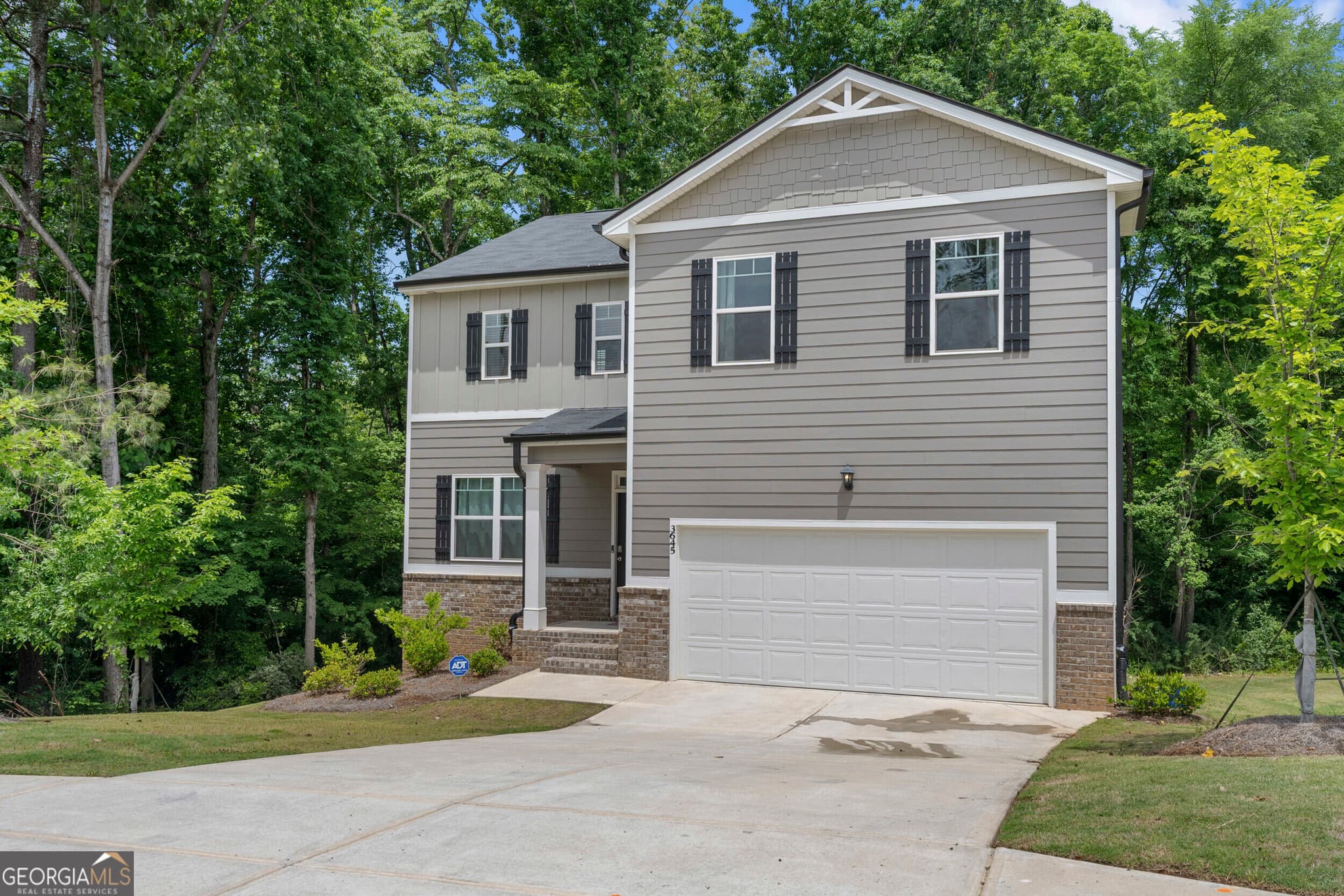 4 bedroom, 2.5 bathroom, 2,396 sq ft single family residence for rent at 3645 Beaconfield Court, Atlanta, GA 30354 for $2,950 a month — photo 1 of 46
