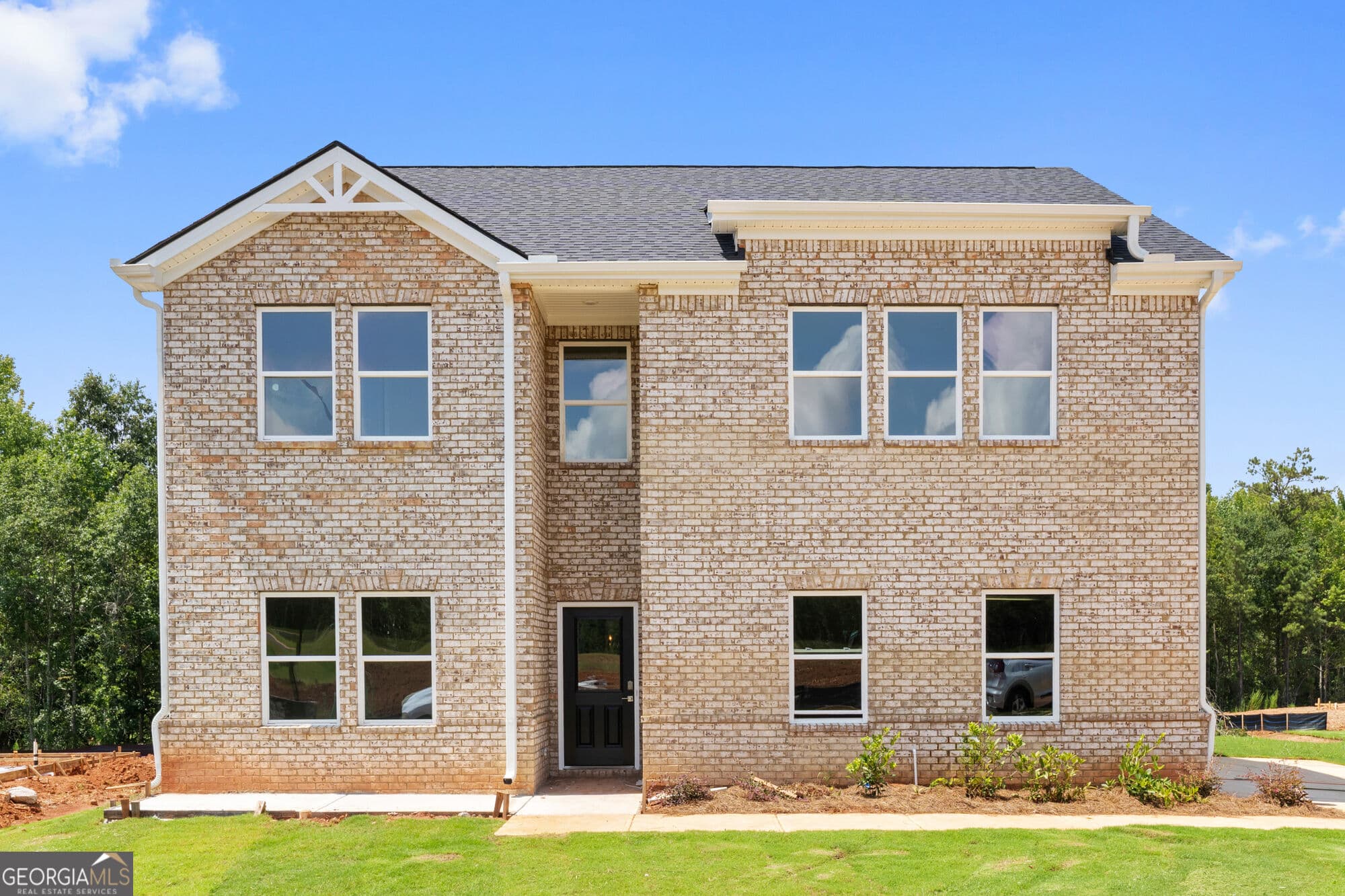 4 bedroom, 3 bathroom, 2,300 sq ft single family residence for sale at 8196 Riverchase Drive, Palmetto, GA 30268