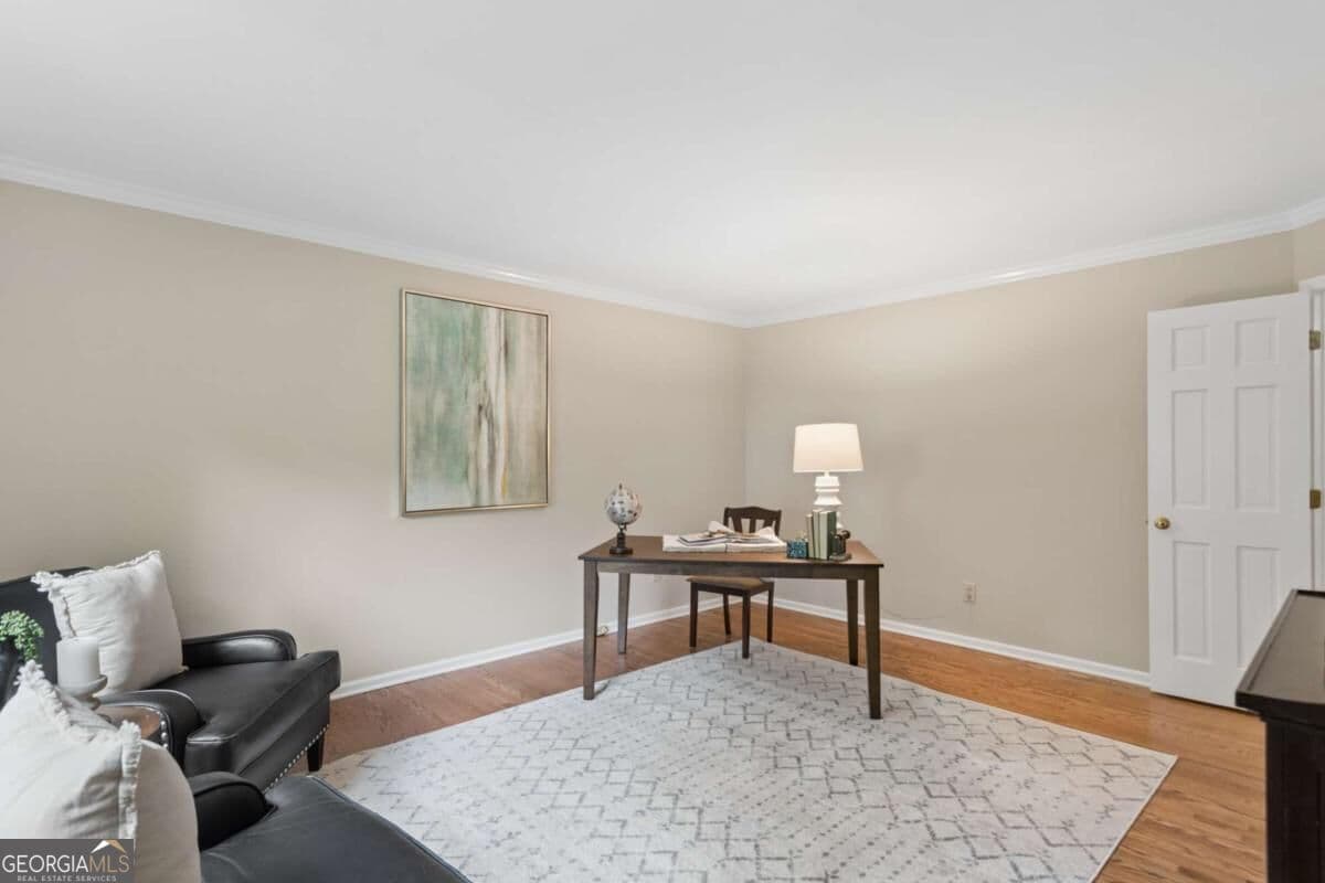 5 bedroom, 3.5 bathroom, 3,053 sq ft single family residence for sale at 3840 Fenway Crossing, Marietta, GA 30062 — photo 9
