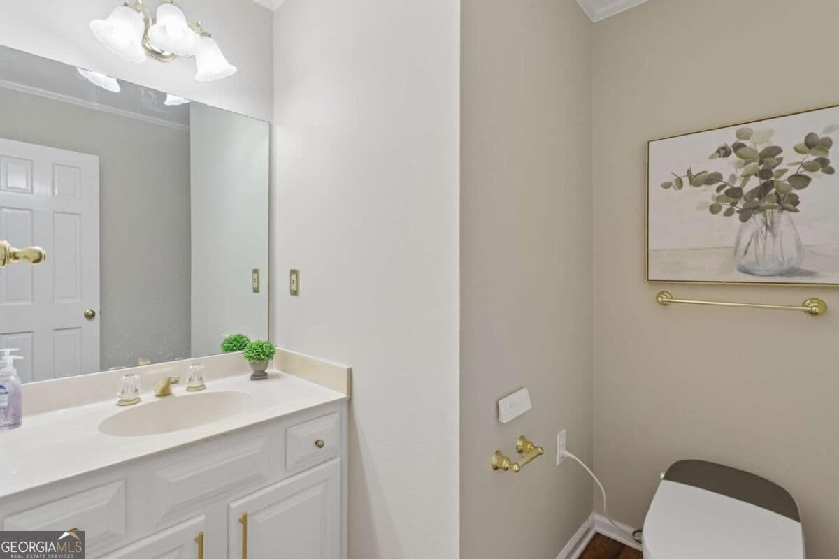5 bedroom, 3.5 bathroom, 3,053 sq ft single family residence for sale at 3840 Fenway Crossing, Marietta, GA 30062 — photo 8
