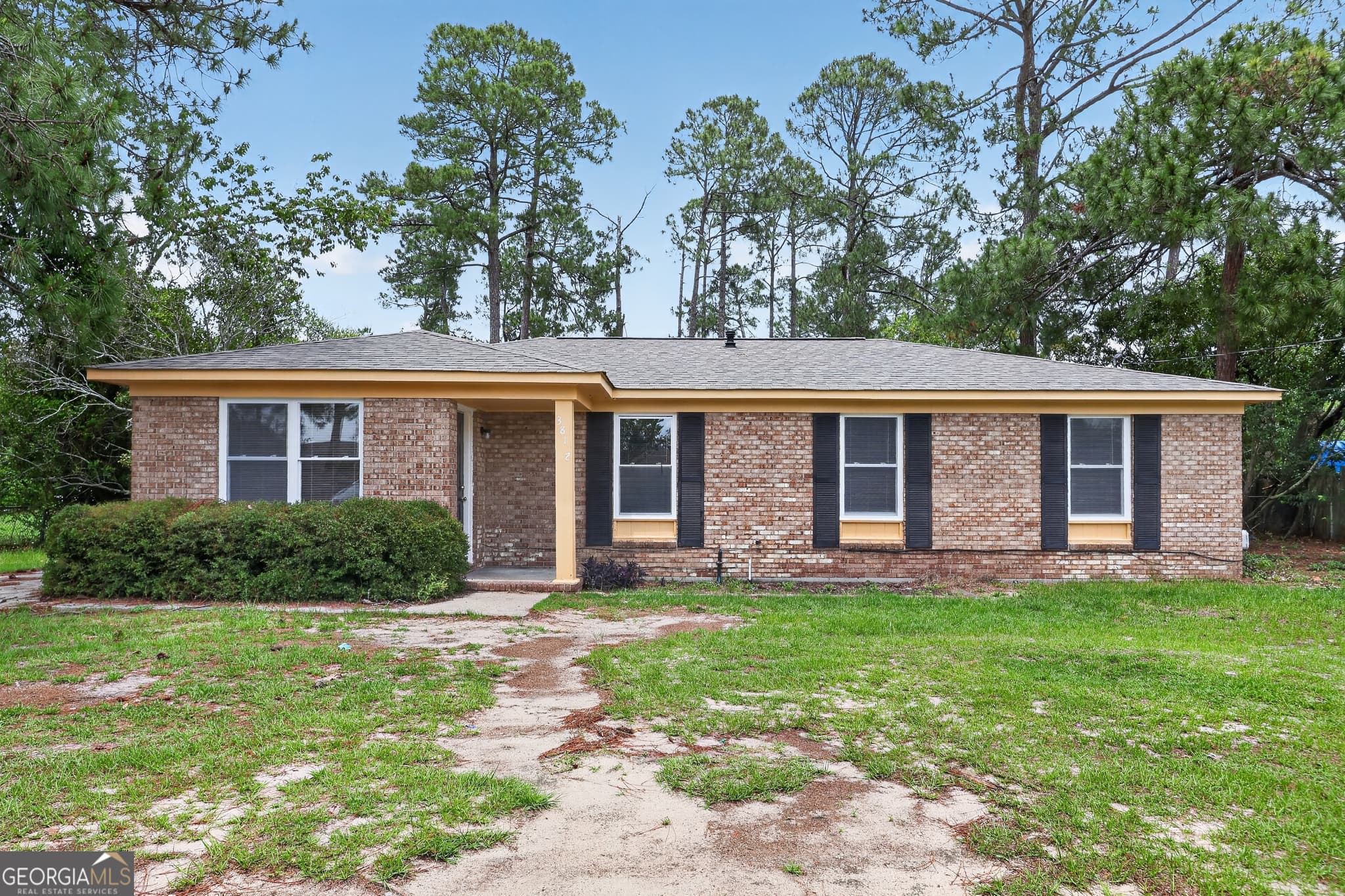 4 bedroom, 2 bathroom, 1,374 sq ft single family residence for sale at 3812 Fairington Drive, Hephzibah, GA 30815 — photo 3