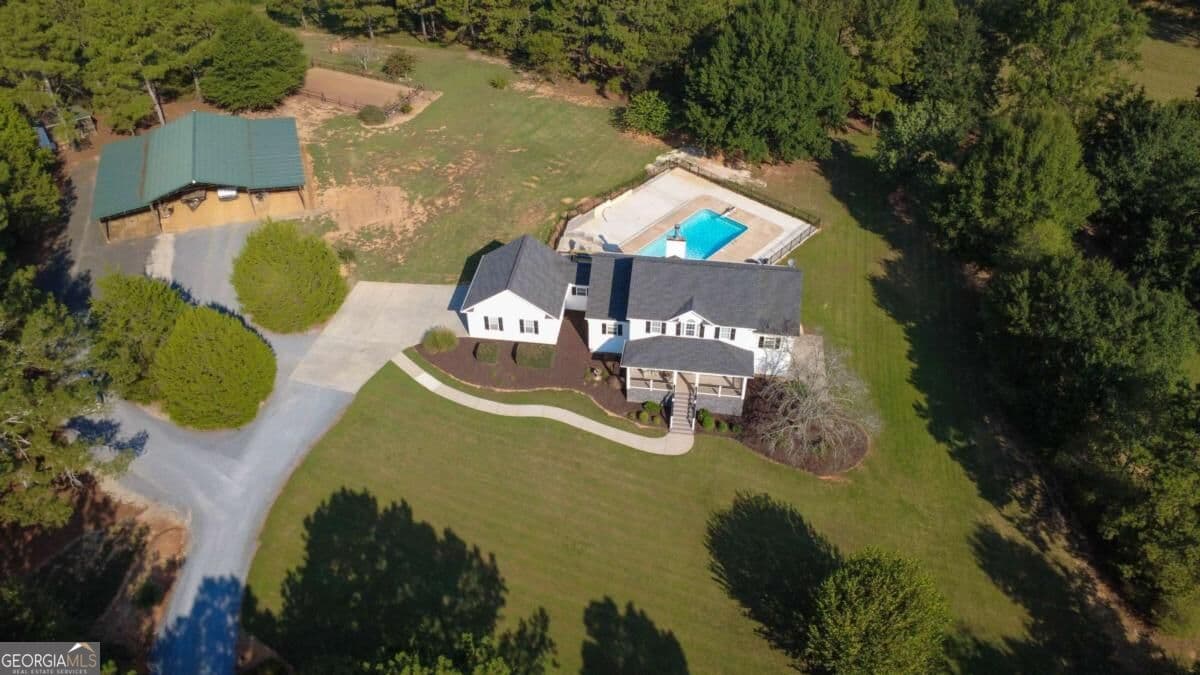 5 bedroom, 4 bathroom, 2,576 sq ft single family residence for sale at 1602 Old Alabama Road, Taylorsville, GA 30178 — photo 6