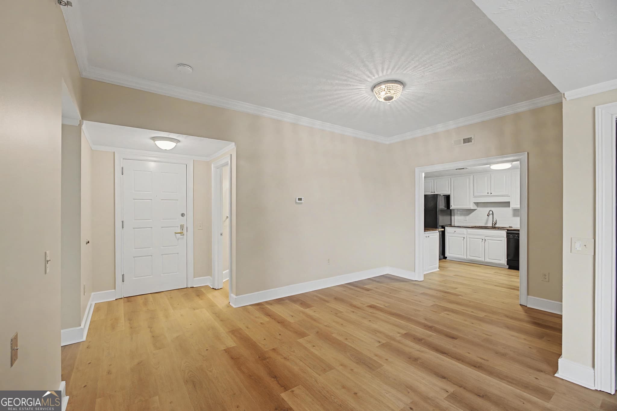 3 bedroom, 2.5 bathroom, 1,844 sq ft condominium under contract at 1 7th Street 1402, Augusta, GA 30901 — photo 6