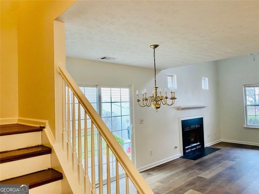 2 bedroom, 2.5 bathroom single family residence for rent at 2380 Keenland Court, Cumming, GA 30040 for $2,095 a month — photo 2