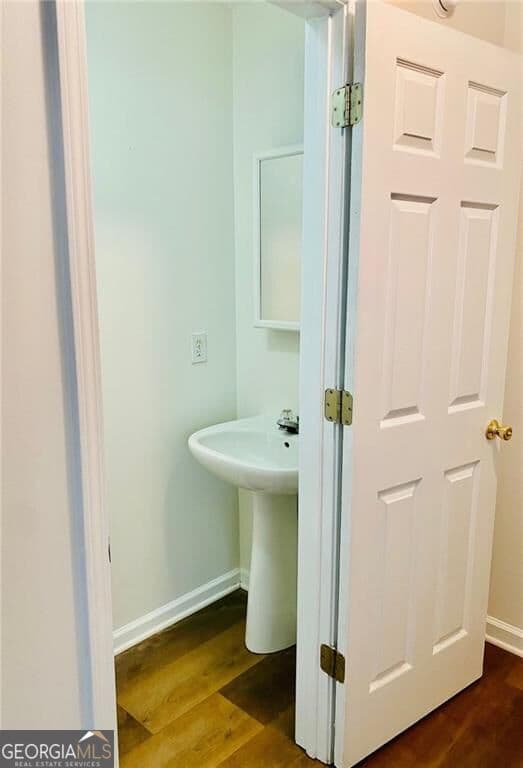 2 bedroom, 2.5 bathroom single family residence for rent at 2380 Keenland Court, Cumming, GA 30040 for $2,095 a month — photo 3