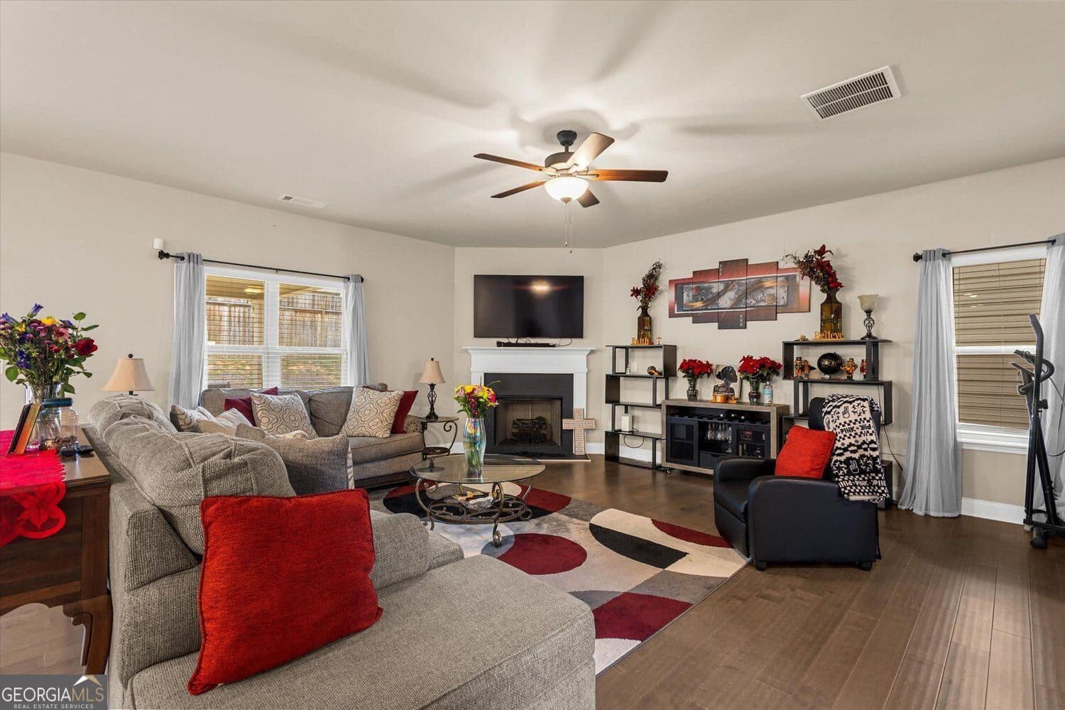 4 bedroom, 2.5 bathroom, 3,119 sq ft single family residence for sale at 1187 Kingston Hill Drive, Loganville, GA 30052 — photo 5