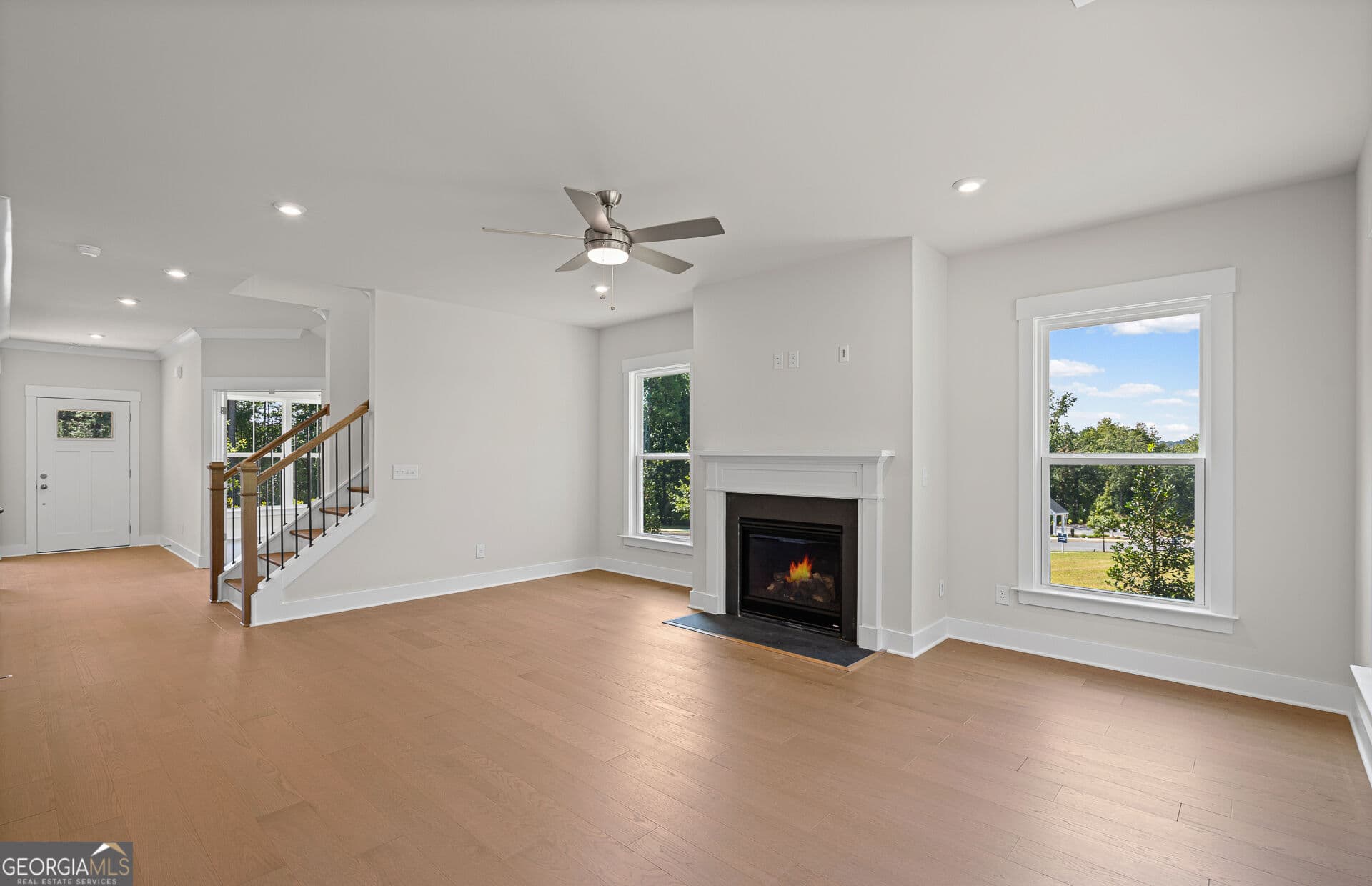 5 bedroom, 4.5 bathroom, 3,309 sq ft single family residence for sale at 1606 Waterchase Drive, Dacula, GA 30019 — photo 10