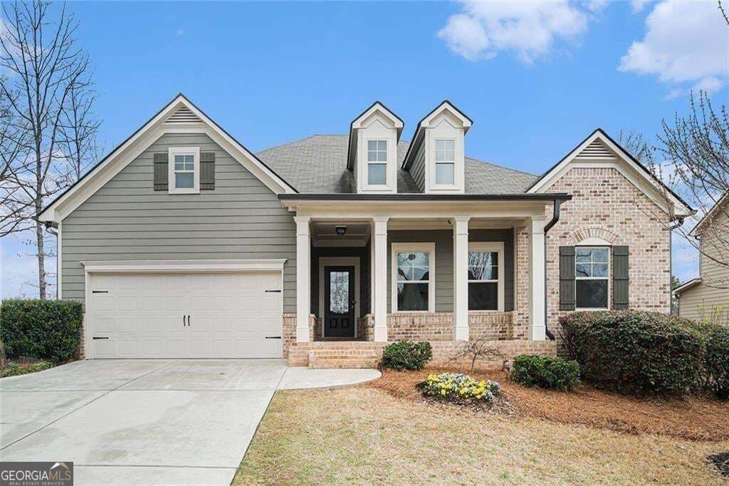 5 bedroom, 4 bathroom, 4,666 sq ft single family residence for sale at 1053 Ruddy Duck Drive, Jefferson, GA 30549 — photo 2
