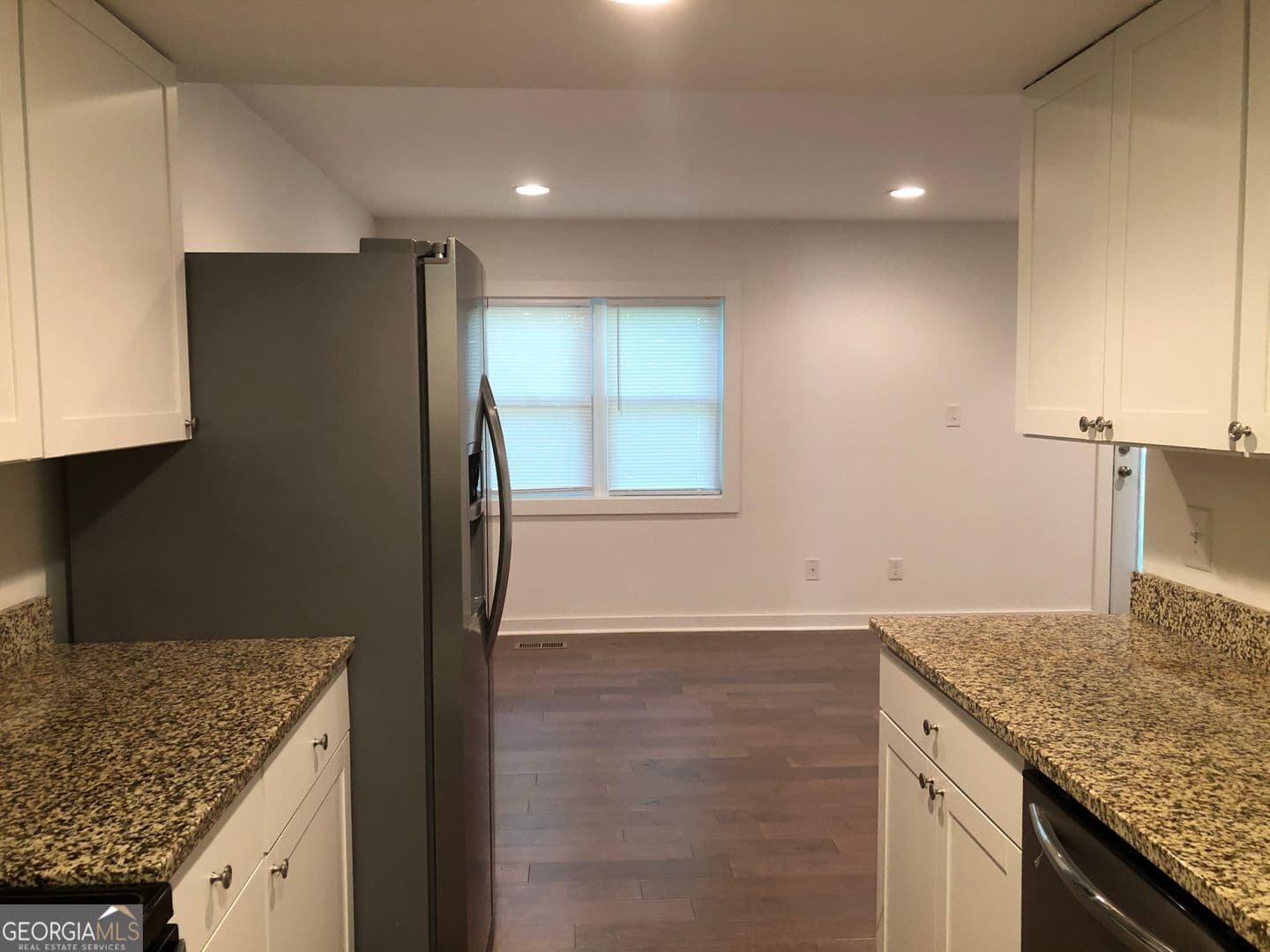 4 bedroom, 3.5 bathroom, 1,921 sq ft condominium for rent at 155 Woodstone Drive, Athens, GA 30605 for $2,000 a month — photo 4