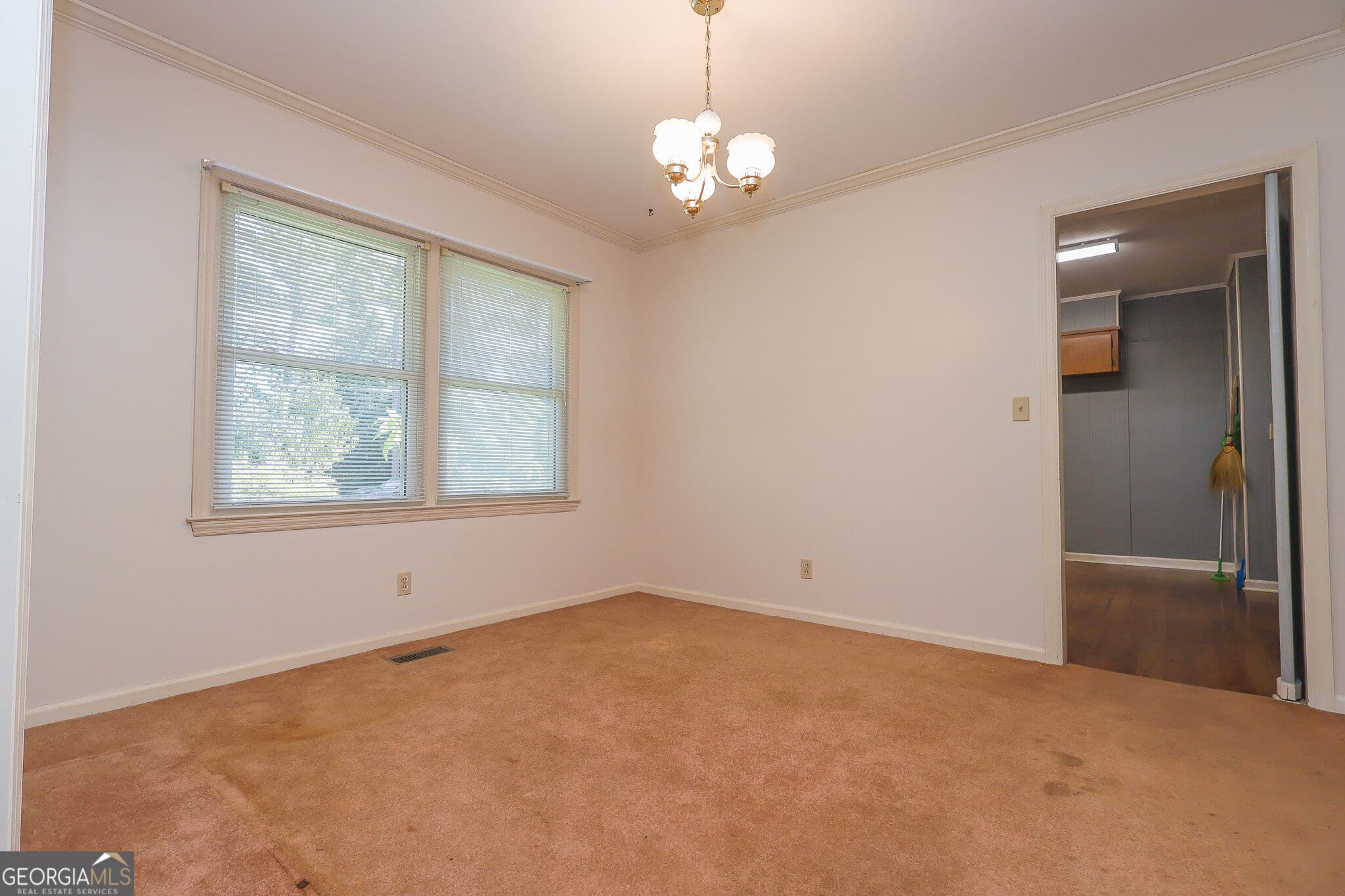3 bedroom, 2.5 bathroom, 2,015 sq ft single family residence for sale at 609 Hardeman Avenue, Fort Valley, GA 31030 — photo 6