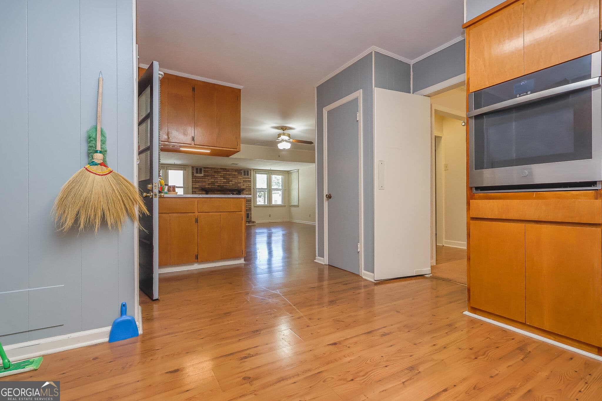 3 bedroom, 2.5 bathroom, 2,015 sq ft single family residence for sale at 609 Hardeman Avenue, Fort Valley, GA 31030 — photo 9