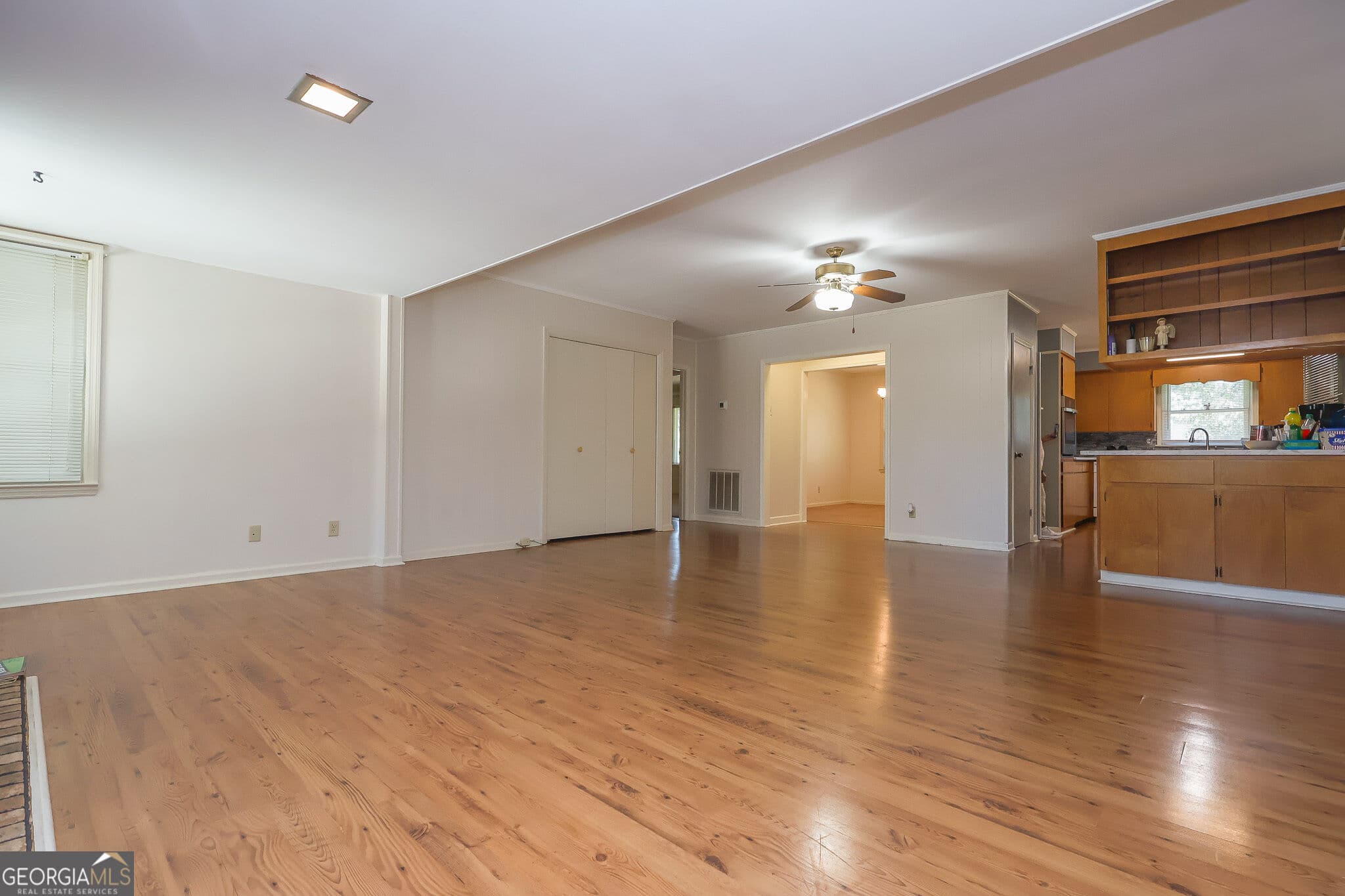 3 bedroom, 2.5 bathroom, 2,015 sq ft single family residence for sale at 609 Hardeman Avenue, Fort Valley, GA 31030 — photo 10
