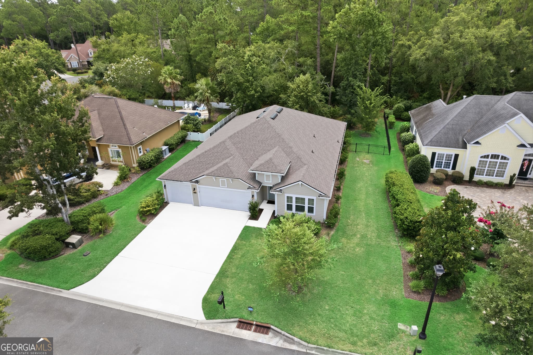 4 bedroom, 3 bathroom, 2,345 sq ft single family residence for sale at 110 Nutgall Drive, St. Marys, GA 31558 — photo 7