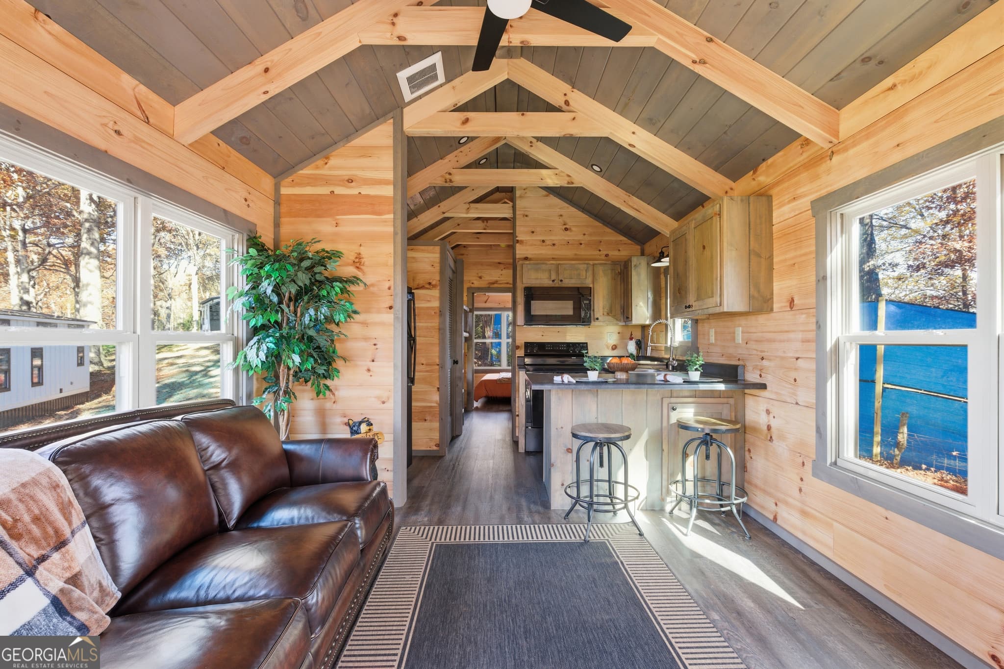 1 bedroom, 1 bathroom, 397 sq ft single family residence for sale at 527 Saunders LOT 19, Franklin, NC 28734 — photo 9