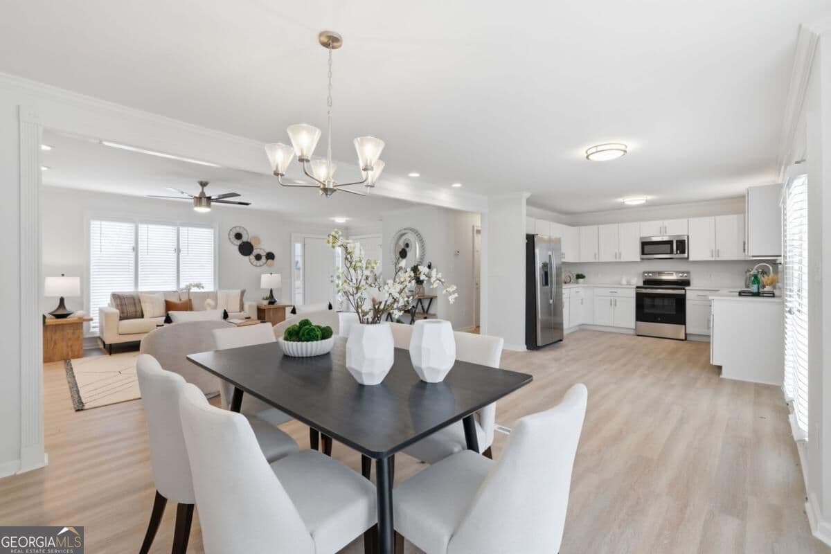 4 bedroom, 2.5 bathroom, 2,456 sq ft single family residence for sale at 2511 Bechers Brook, Lawrenceville, GA 30043 — photo 6
