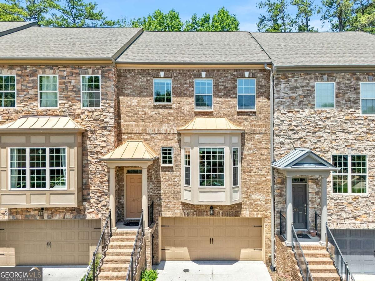 4 bedroom, 3.5 bathroom, 2,534 sq ft townhouse sold at 2587 Willow Field Crossing, Marietta, GA 30067