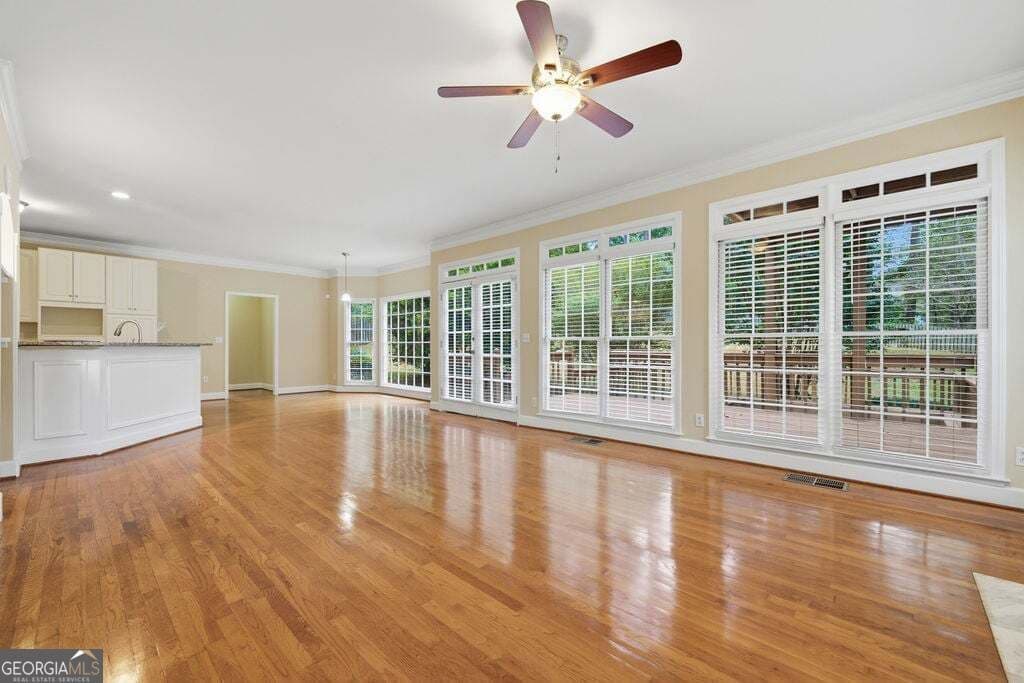 5 bedroom, 2.5 bathroom, 3,001 sq ft single family residence for sale at 1513 Brookridge Drive, Woodstock, GA 30189 — photo 5