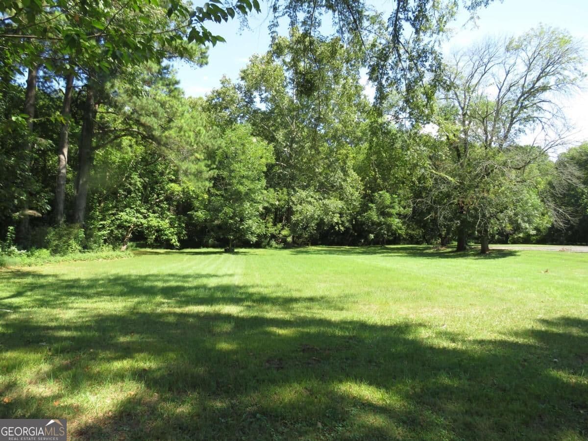2 bedroom, 2 bathroom, 1,835 sq ft single family residence for sale at 30 Rome Road, Cave Spring, GA 30124 — photo 7
