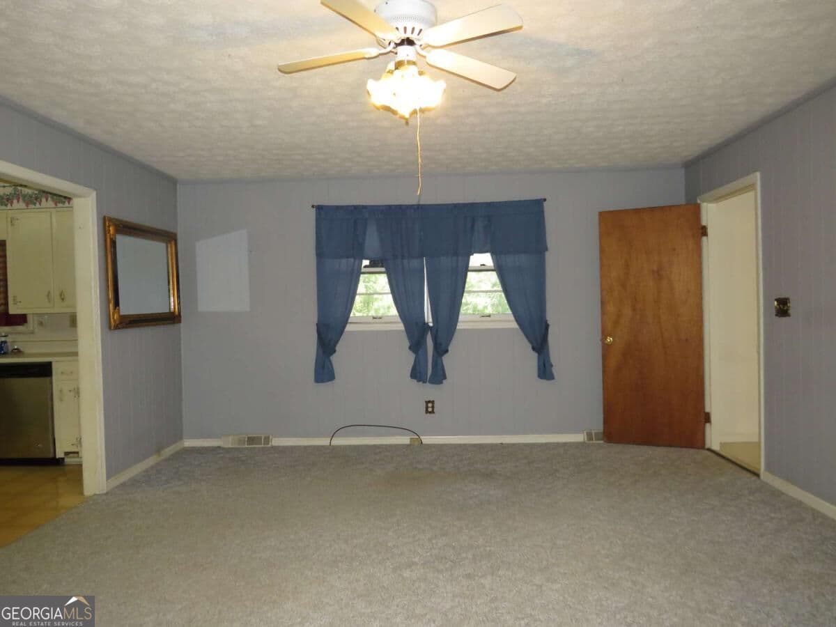 2 bedroom, 2 bathroom, 1,835 sq ft single family residence for sale at 30 Rome Road, Cave Spring, GA 30124 — photo 10