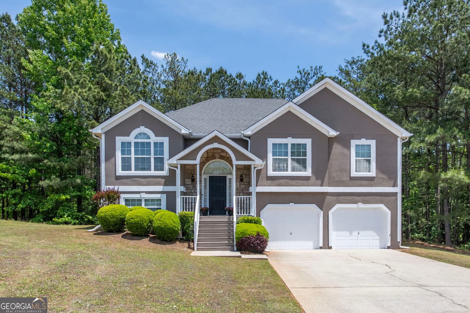 3 bedroom, 2 bathroom, 1,816 sq ft single family residence sold at 3671 Auger Trail, Douglasville, GA 30135