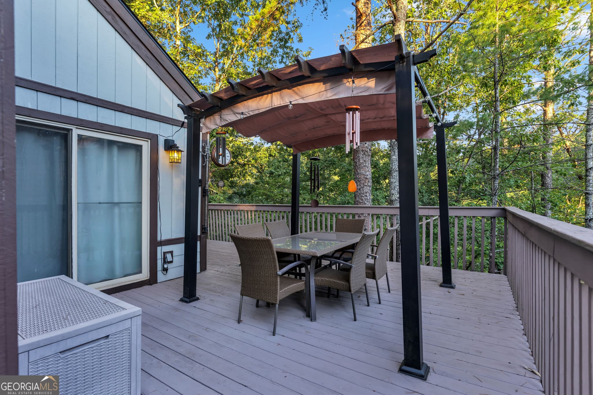 3 bedroom, 3 bathroom, 1,312 sq ft cabin,single family residence for sale at 170 Alte Bruecke Strasse, Helen, GA 30545 — photo 7