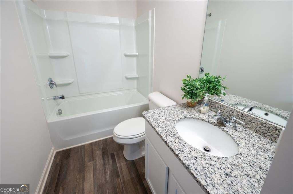 3 bedroom, 2.5 bathroom, 1,566 sq ft single family residence for sale at 219 Kinsale Drive, Macon, GA 31216 — photo 5