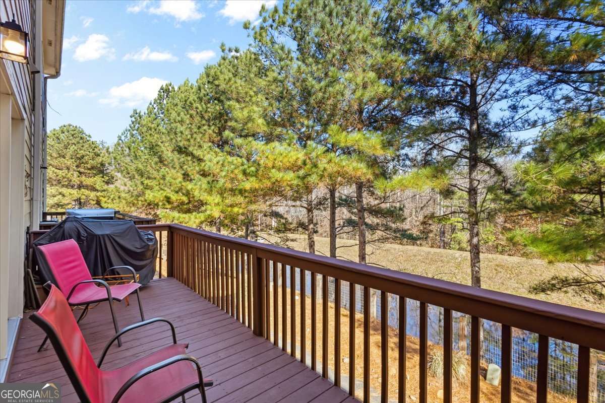 4 bedroom, 2.5 bathroom townhouse for sale at 2629 Cedar Drive, Lawrenceville, GA 30043 — photo 7