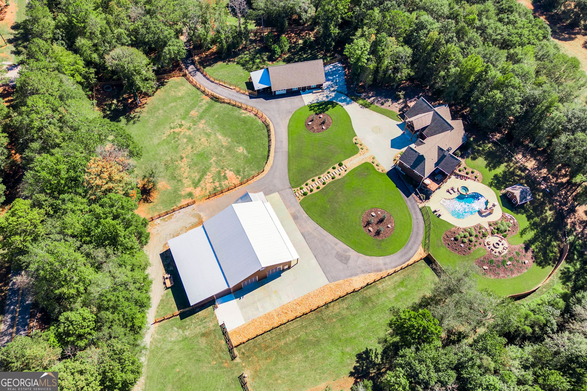 5 bedroom, 7.5 bathroom, 8,607 sq ft single family residence for sale at 1502 Alcovy Meadows Lane, Covington, GA 30014 — photo 7