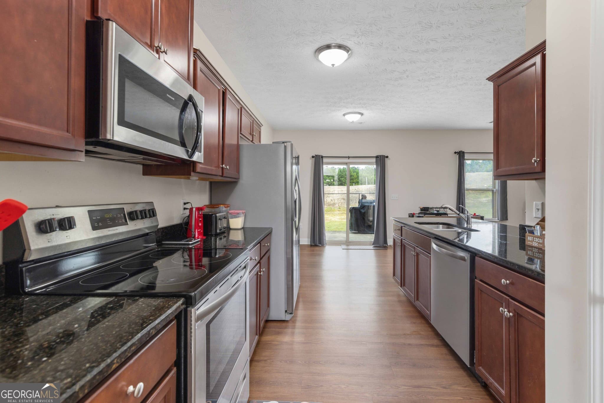 4 bedroom, 2.5 bathroom, 2,184 sq ft single family residence under contract at 5129 Magazine Lane, Columbus, GA 31907 — photo 10