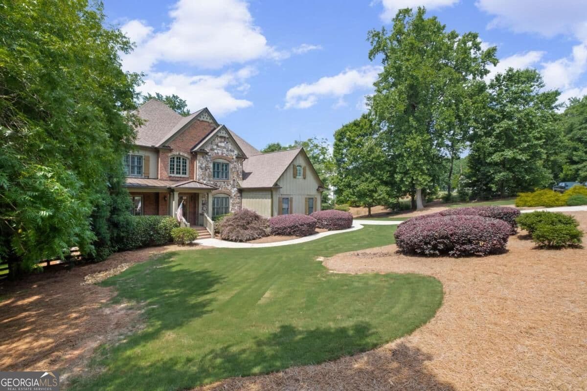 6 bedroom, 5 bathroom, 5,675 sq ft single family residence for sale at 103 Stephens Farm Drive, Canton, GA 30115 — photo 3