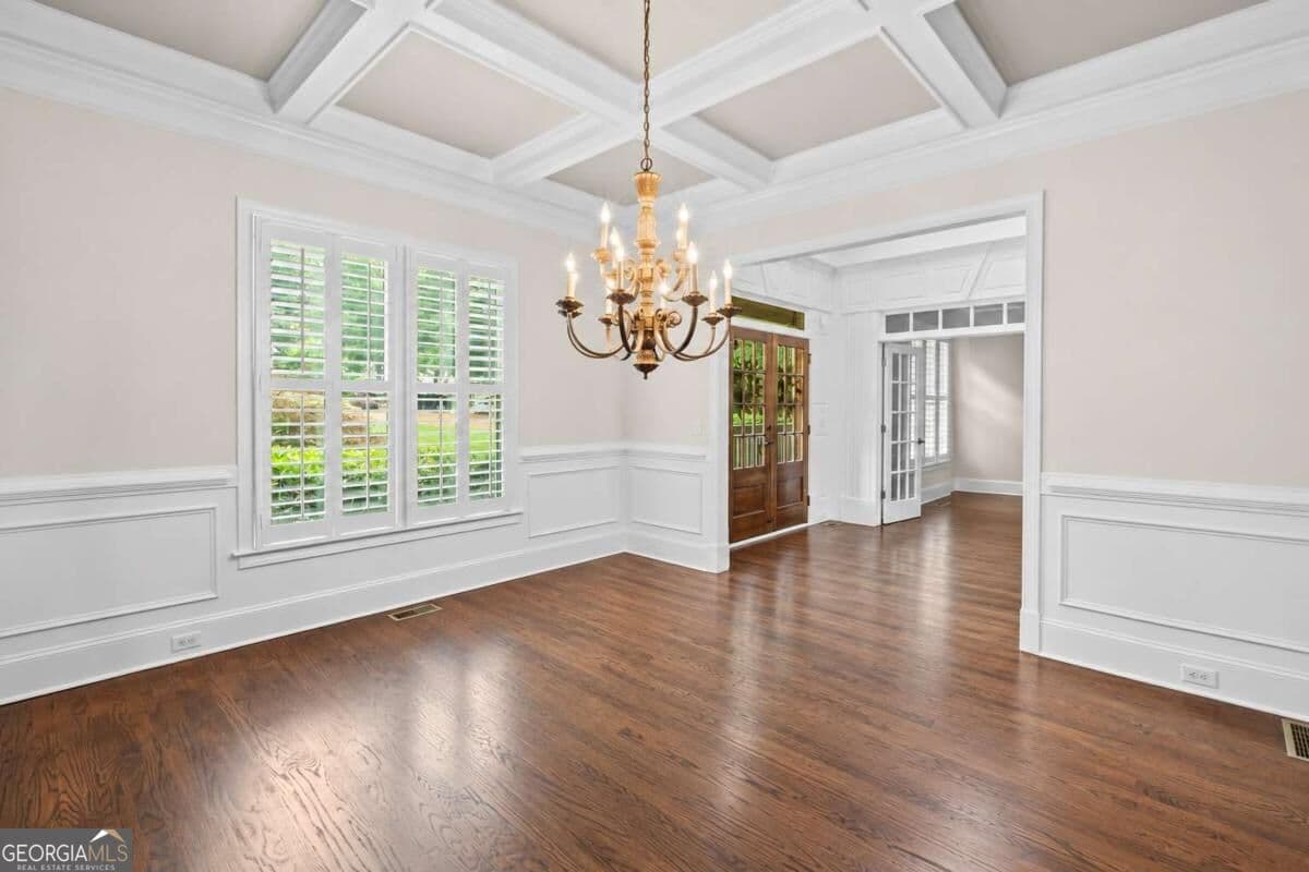 6 bedroom, 5 bathroom, 5,675 sq ft single family residence for sale at 103 Stephens Farm Drive, Canton, GA 30115 — photo 9