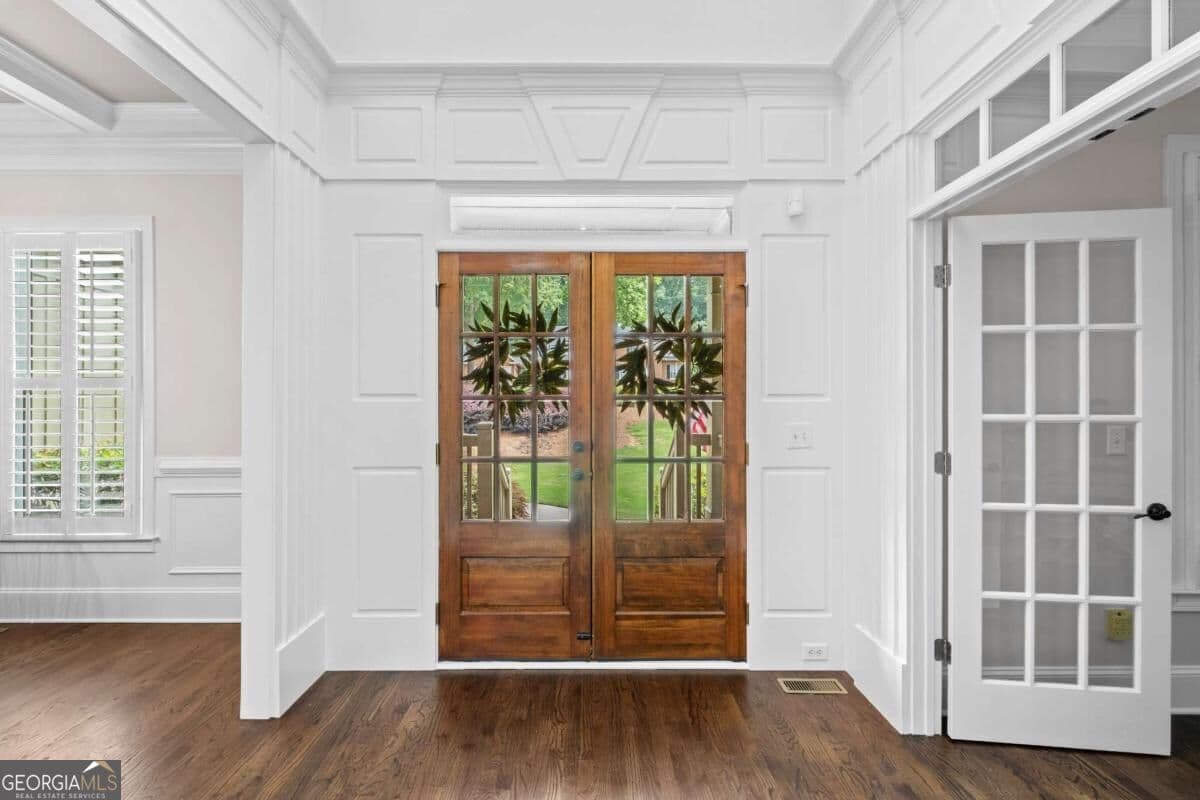 6 bedroom, 5 bathroom, 5,675 sq ft single family residence for sale at 103 Stephens Farm Drive, Canton, GA 30115 — photo 10