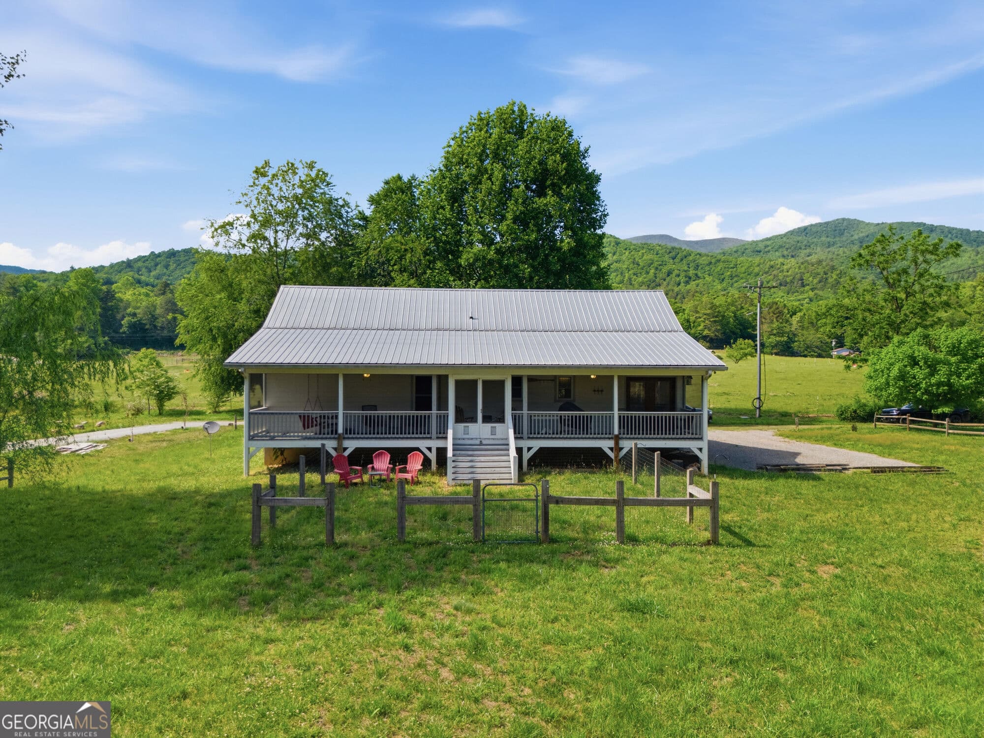 2 bedroom, 2 bathroom single family residence for sale at 87 Laughing Waters Lane, Hayesville, NC 28904 — photo 6