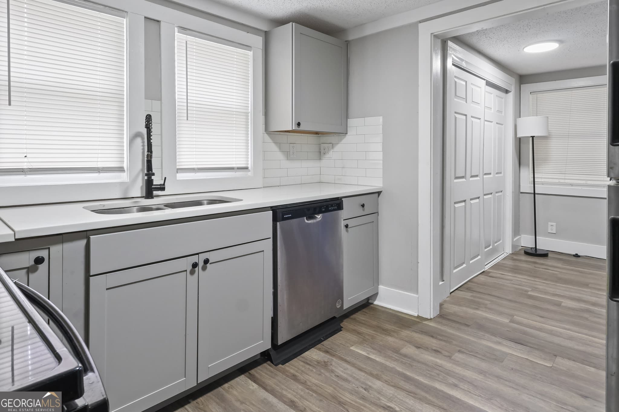 3 bedroom, 1 bathroom, 803 sq ft single family residence for sale at 701 Old Brent Road, Forsyth, GA 31029 — photo 2