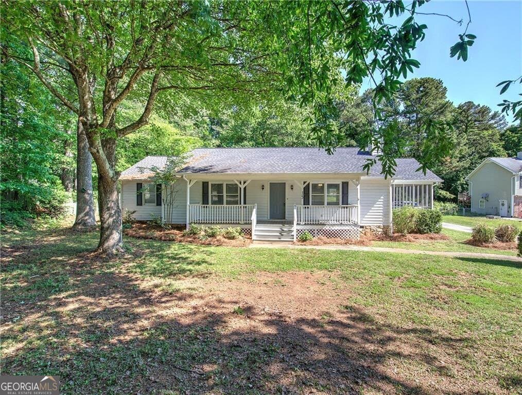3 bedroom, 2 bathroom, 1,642 sq ft single family residence sold at 15 Popular Drive, Cartersville, GA 30121