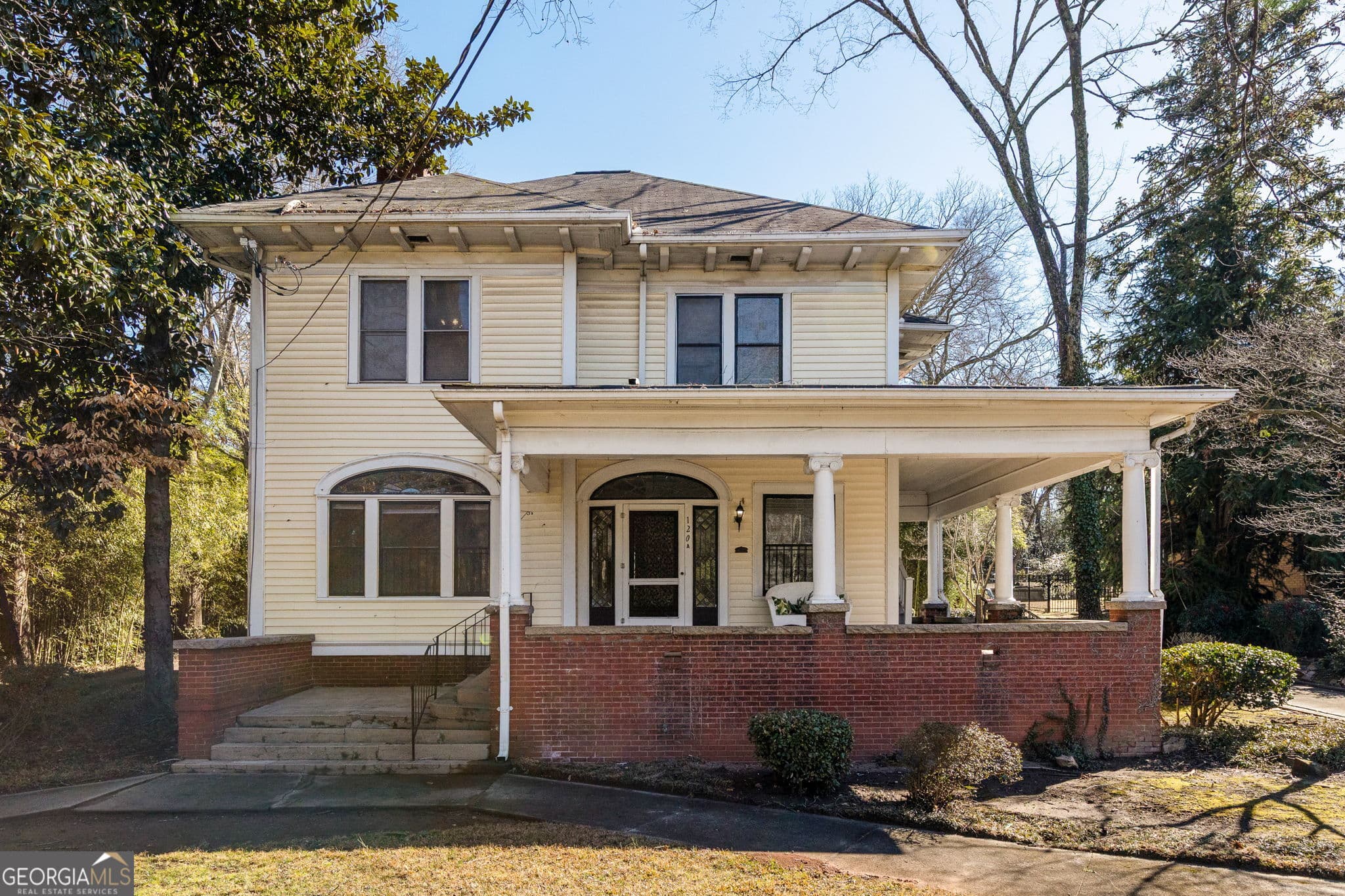 multi family,duplex for sale at 120 S Candler Street, Decatur, GA 30030 — photo 1 of 40