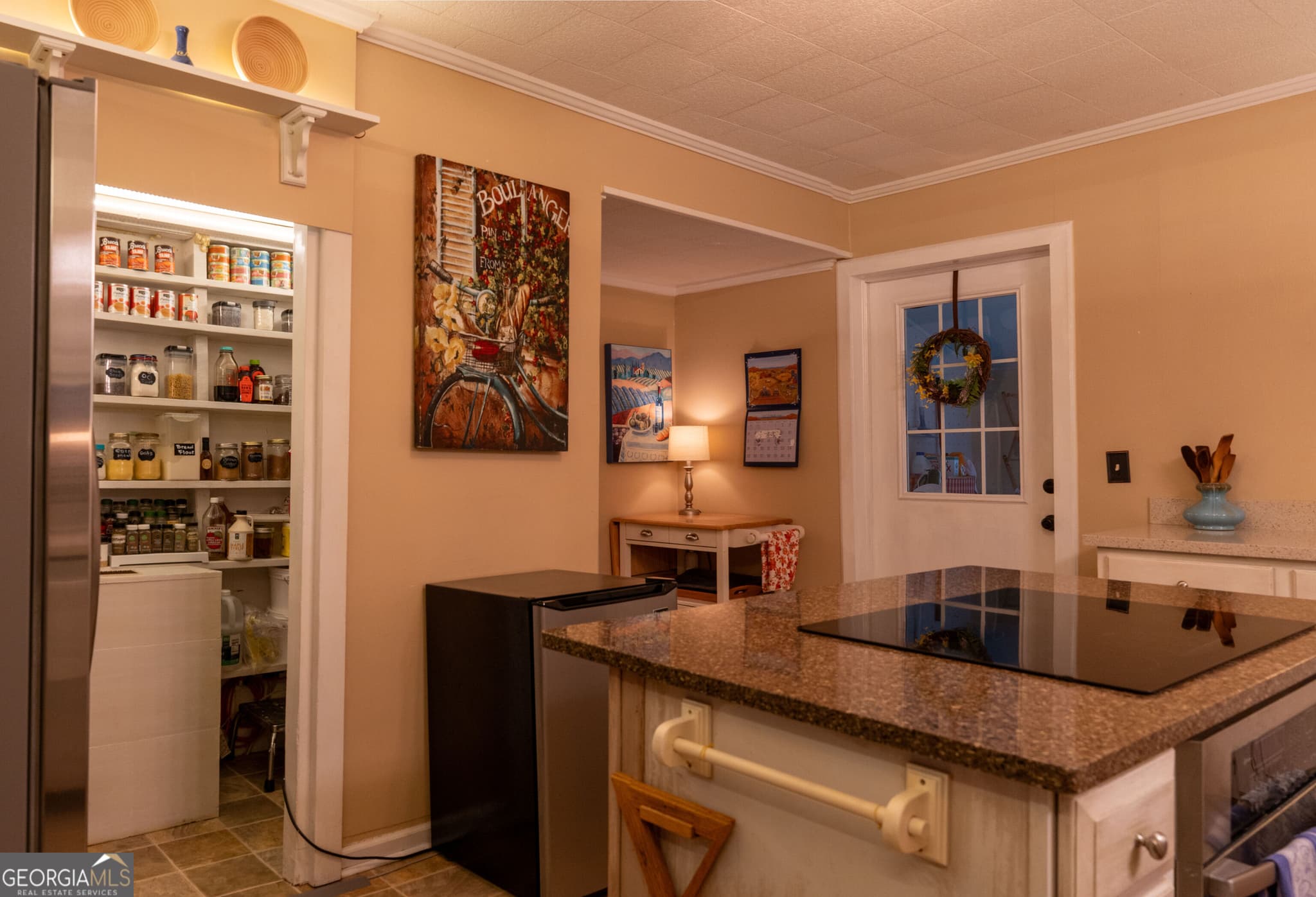 2 bedroom, 2 bathroom, 1,709 sq ft single family residence under contract at 2612 Midway Road, Lizella, GA 31052 — photo 10