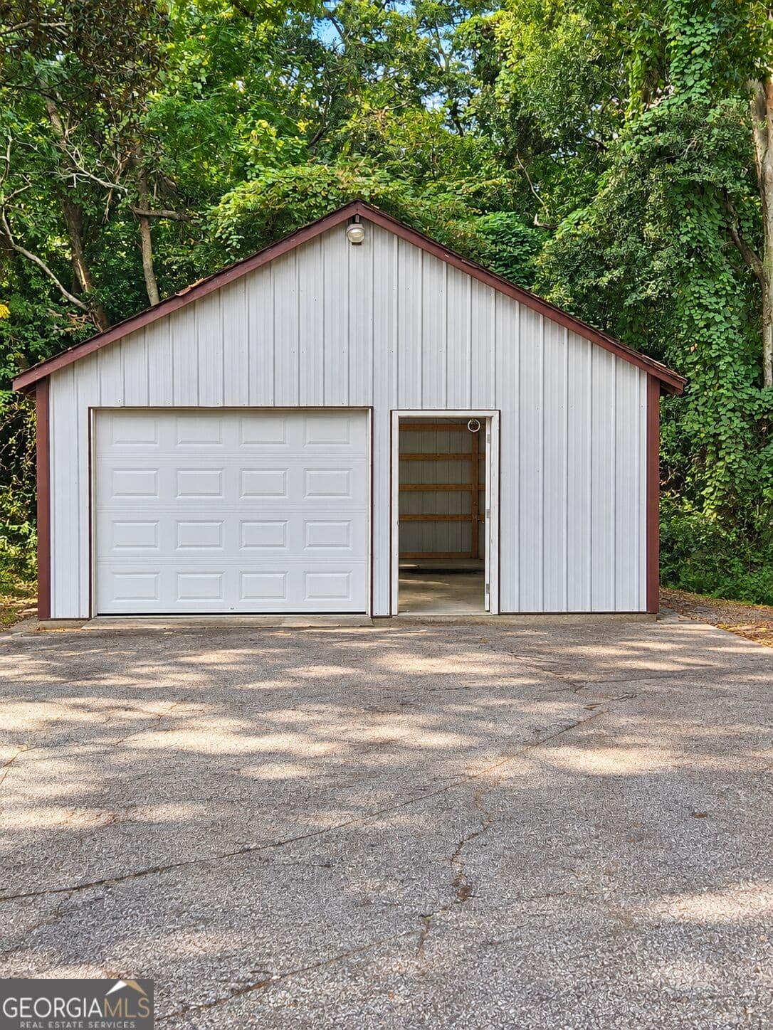 3 bedroom, 2 bathroom, 1,008 sq ft single family residence for sale at 104-108 W May Street, Winder, GA 30680 — photo 5