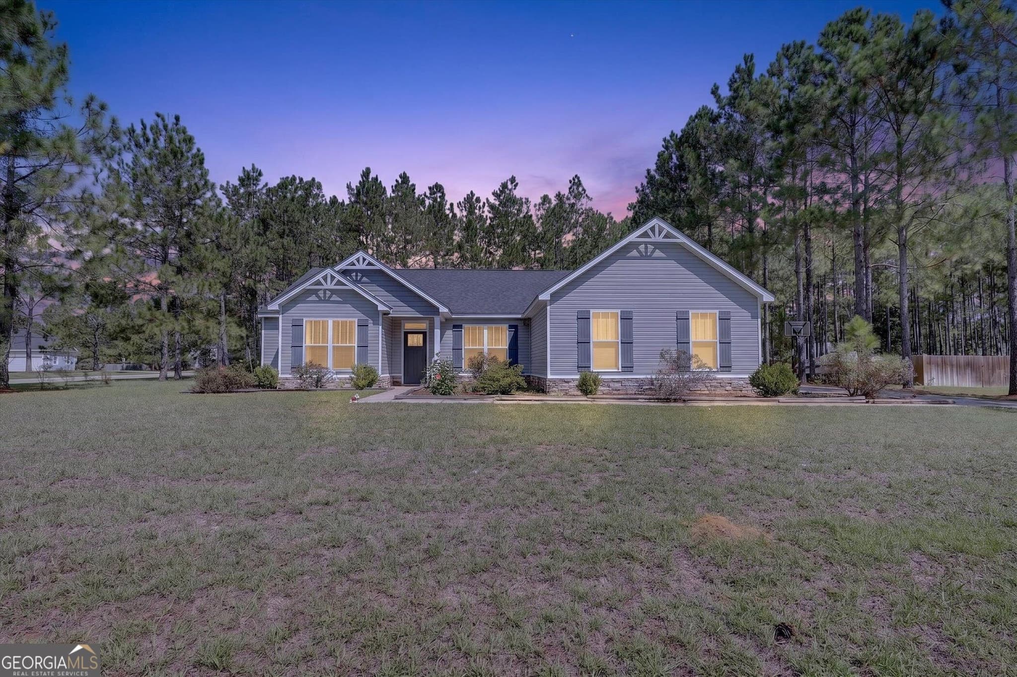 4 bedroom, 2 bathroom, 1,995 sq ft single family residence for sale at 401 Coles Way, Statesboro, GA 30461 — photo 2