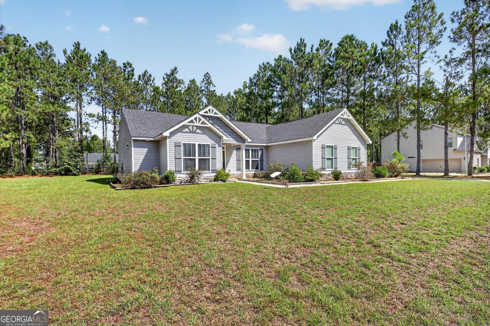 4 bedroom, 2 bathroom, 1,995 sq ft single family residence for sale at 401 Coles Way, Statesboro, GA 30461 — photo 3