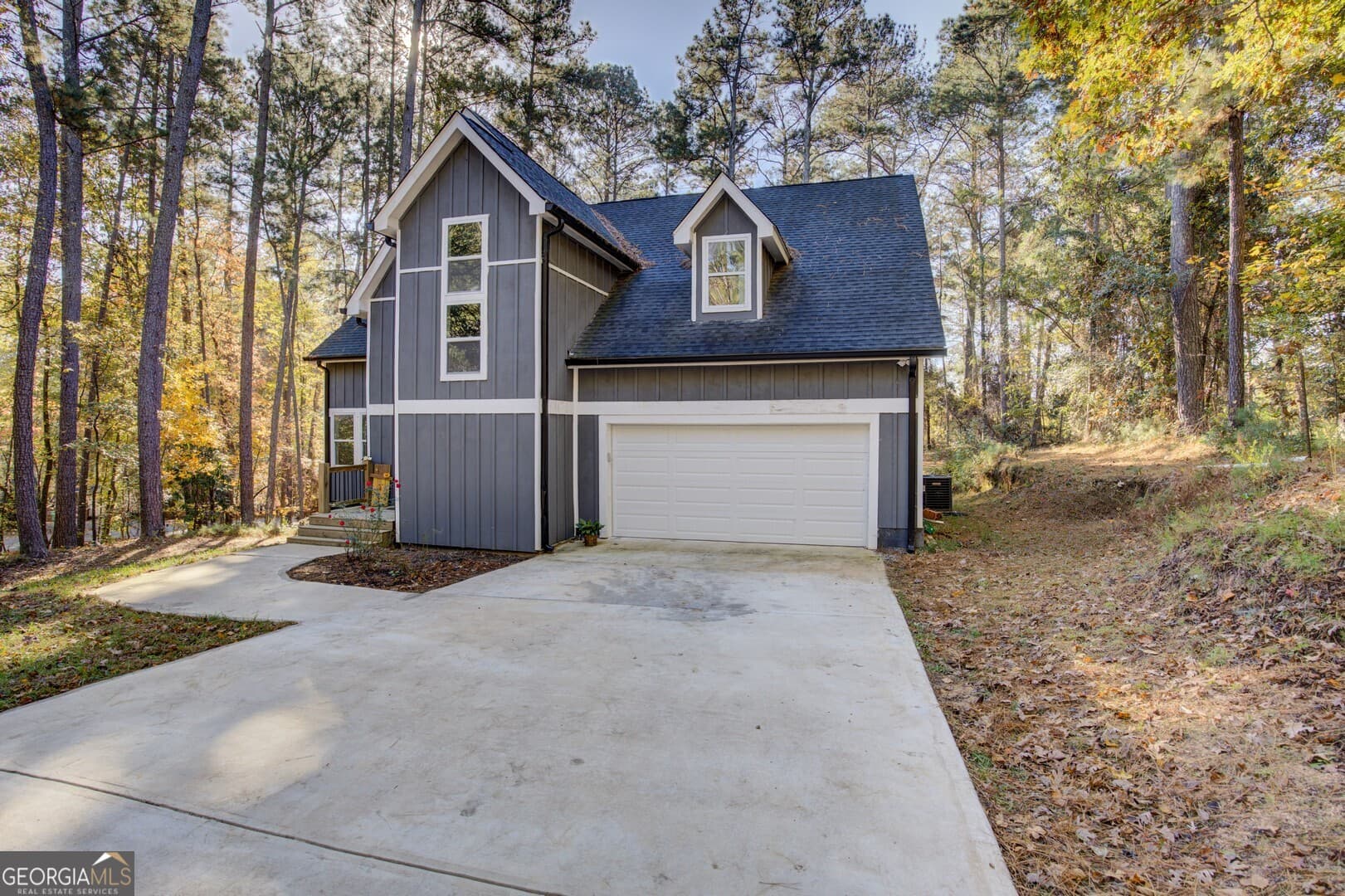 4 bedroom, 2.5 bathroom, 2,400 sq ft single family residence for sale at 13 Goldfinch Circle, Monticello, GA 31064 — photo 3