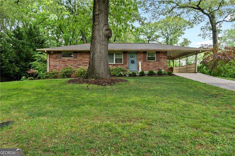 3 bedroom, 3 bathroom, 1,997 sq ft single family residence sold at 2337 Elmwood Circle, Atlanta, GA 30339