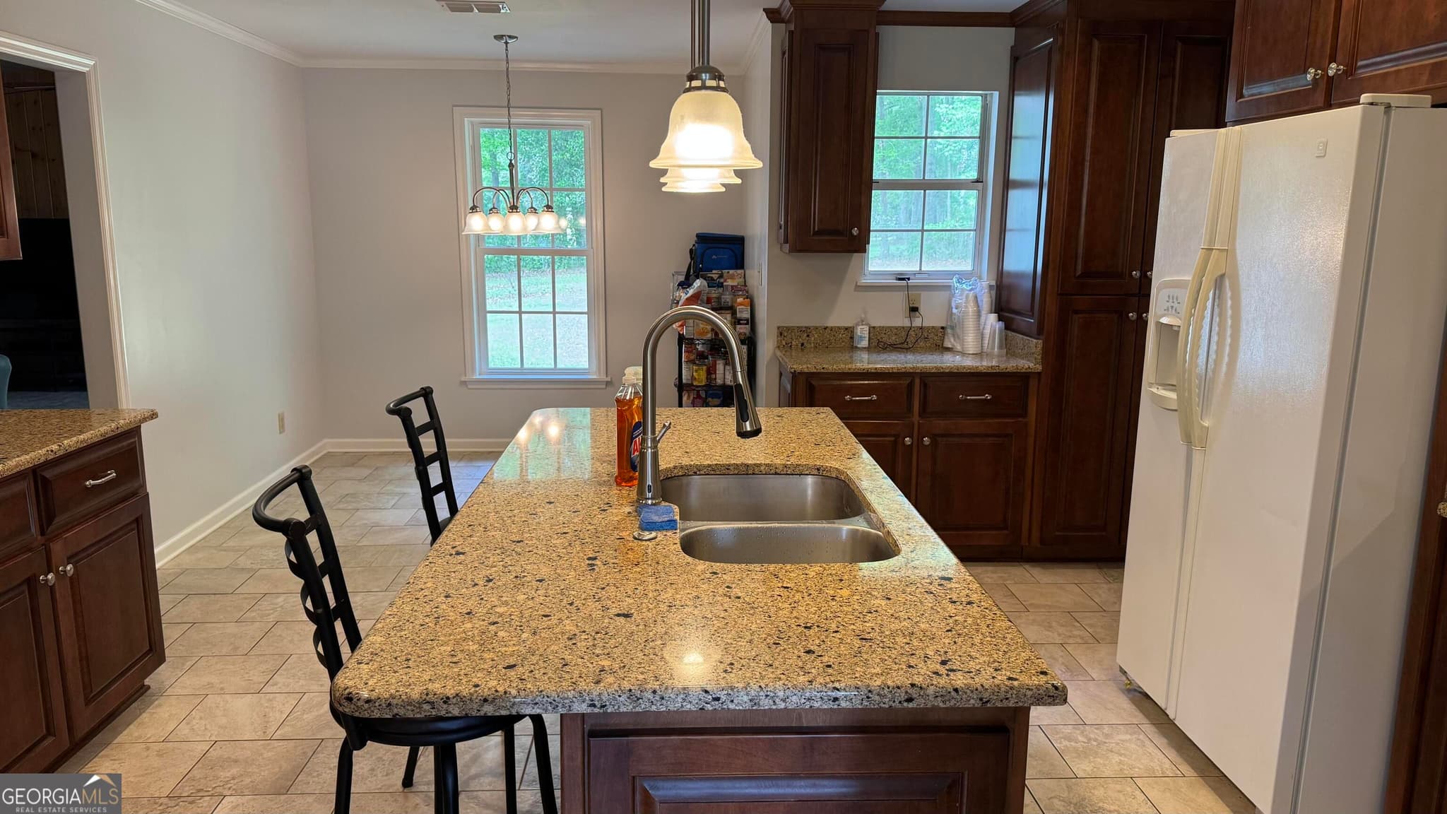 4 bedroom, 2.5 bathroom, 2,508 sq ft single family residence for sale at 355 Summerhill Road, Thomasville, GA 31757 — photo 8